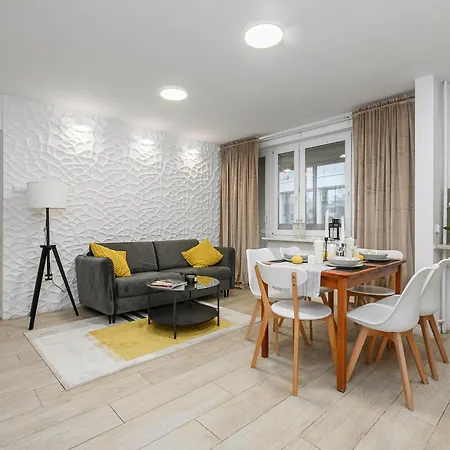 Lumina I 2Br Apartments With Balcony I Palace Of Culture And Science